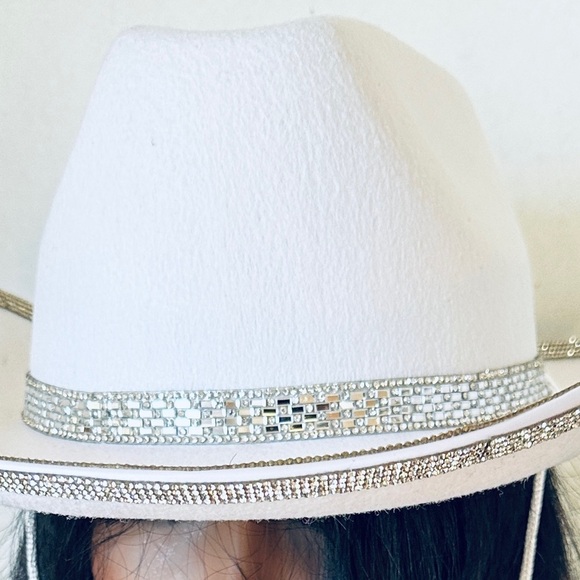 Rhinestone Western Bling White Cowboy Hat | Handcrafted | Cowboy Carter Concert - Picture 4 of 7